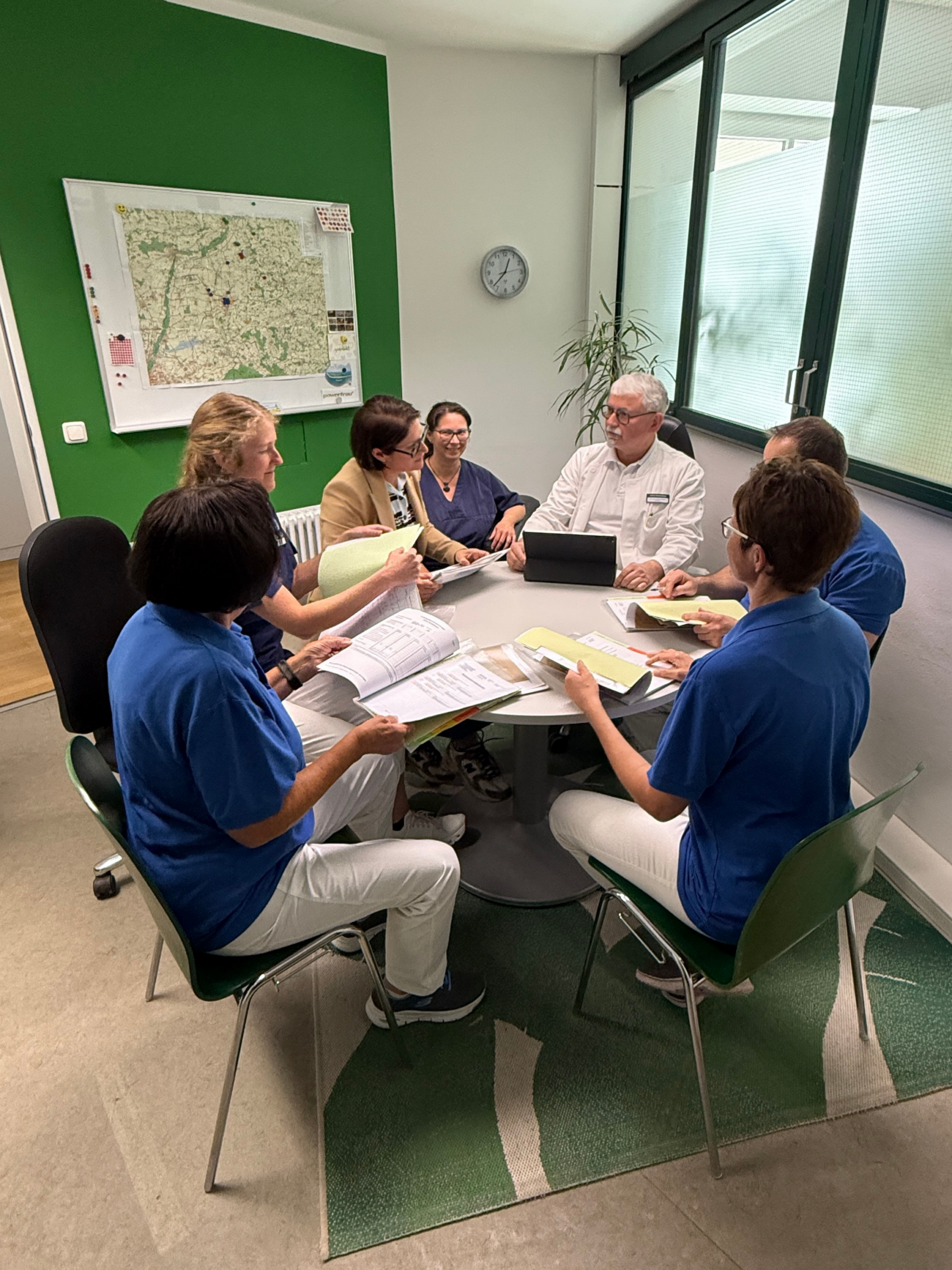 Team MoGeRe Besprechung Büro 2026